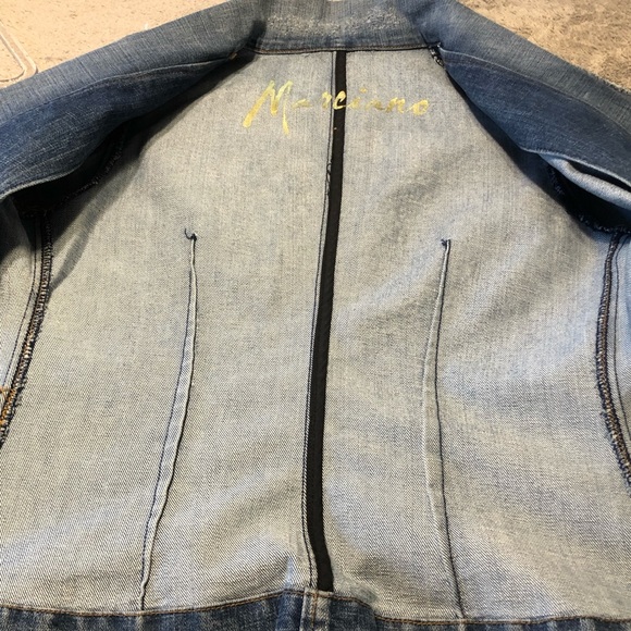 Blue Denim Distressed Gold Butterfly Jean Jacket by Marciano/Guess size Small - Picture 10 of 13